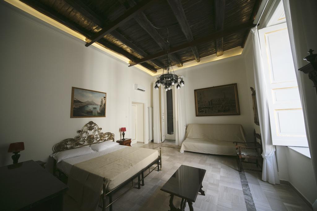 Bed & Breakfast Area Angioina Napoli