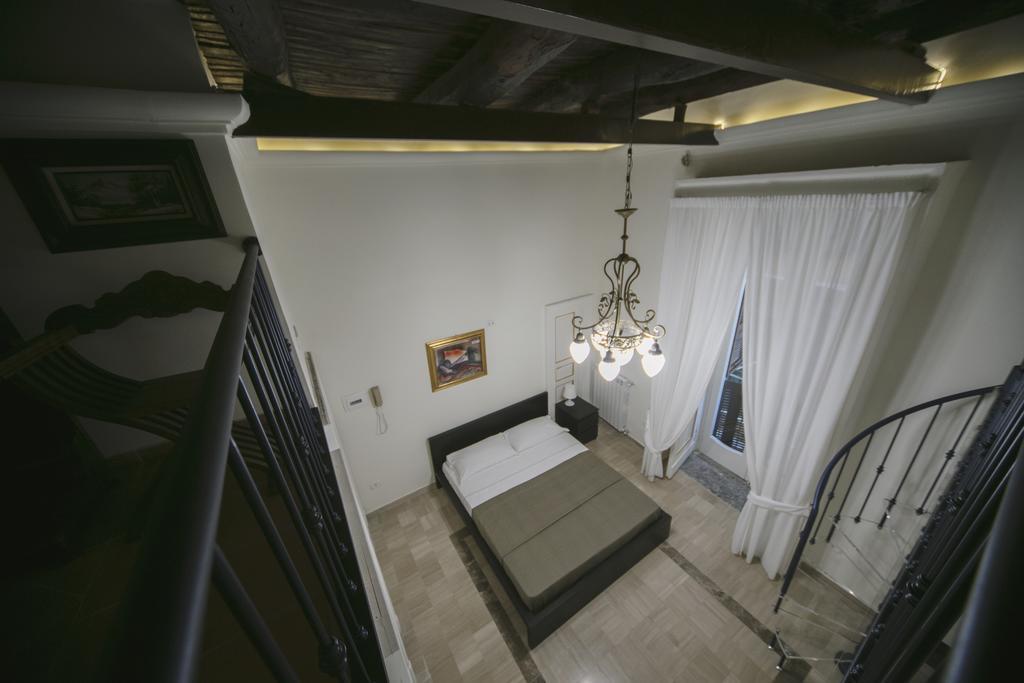 Area Angioina 3* Napoli
