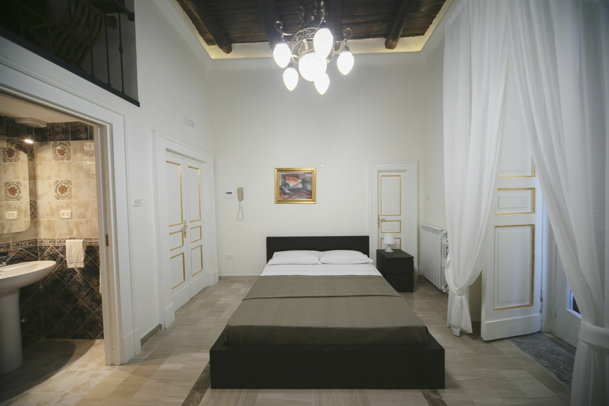 Area Angioina 3* Napoli
